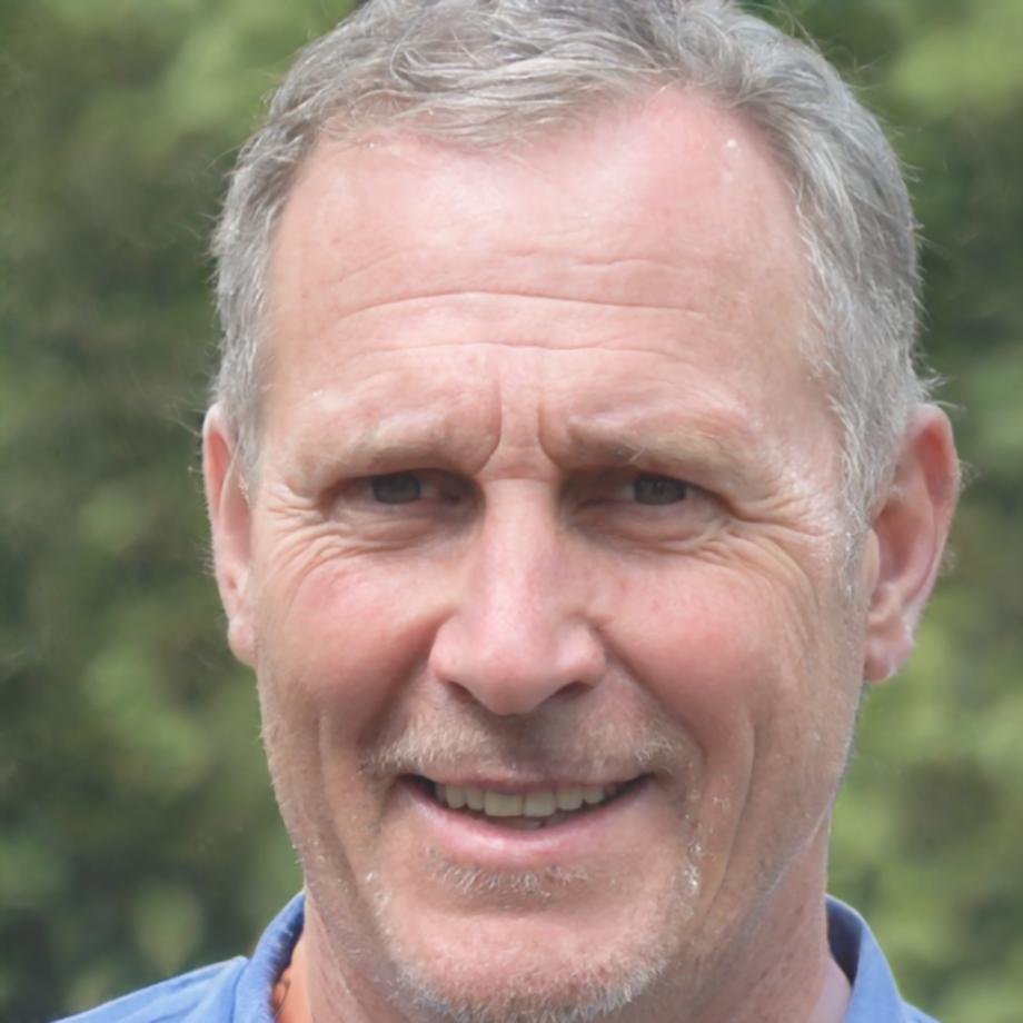 Portrait de Marc Dubois, expert en pédagogie photographique